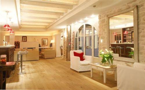 Le Kerisper Hotel 4*