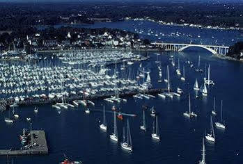 Le Kerisper Hotel 4*
